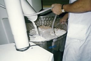 Začala montáž technologie a zkušební provoz.