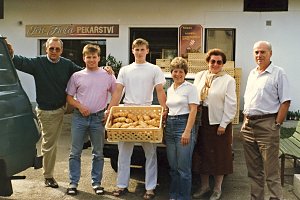 Pečeme hlavně rohlíky&hellip;